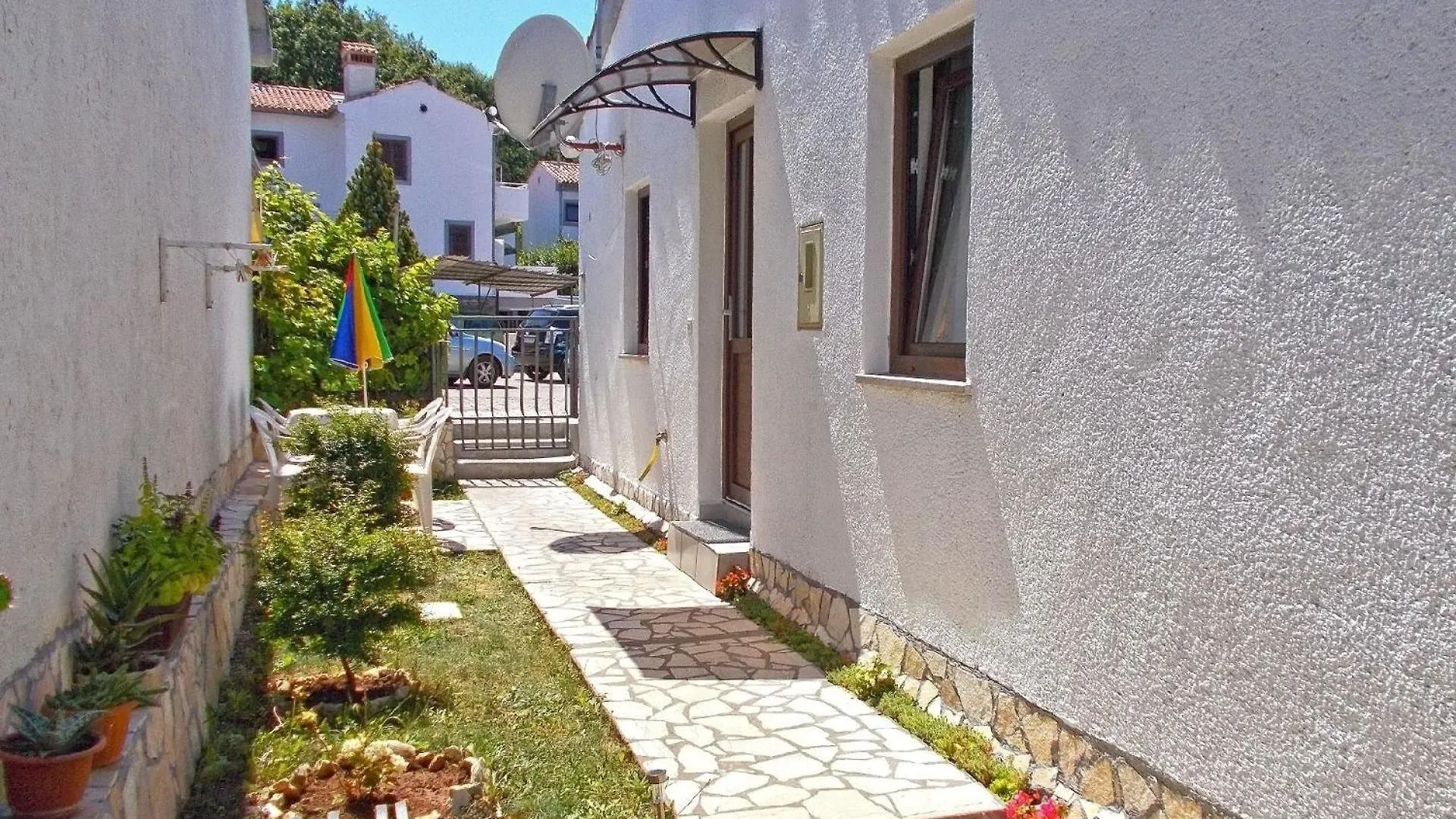 Apartment Ferienwohnung Fuer 4 Personen Ca 35 Qm In Cervar-Porat, Istrien Istrische Riviera Porec